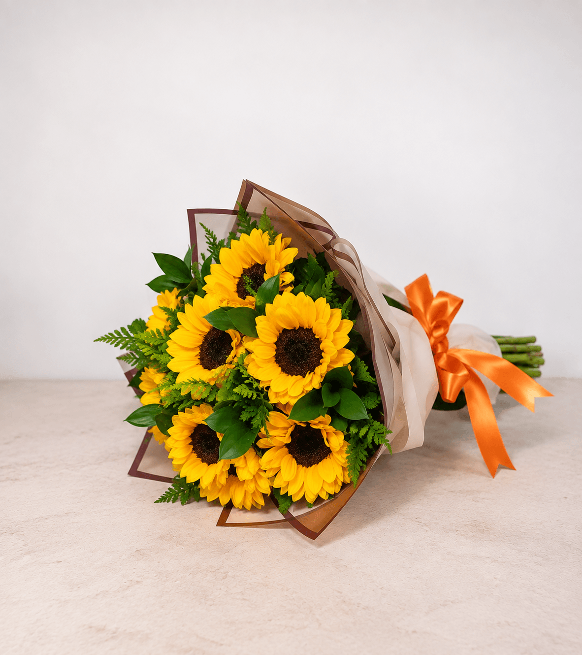Ramo de girasoles redondo